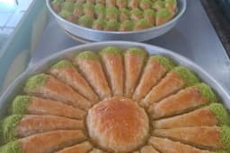 Hacı Örnek Pastanesi