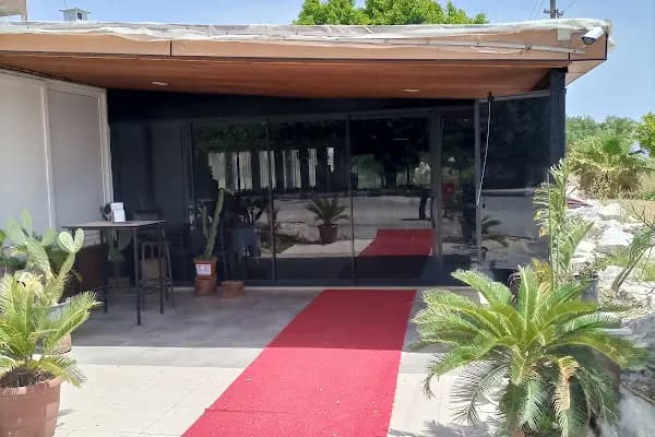 Mezze Efsane Restaurant - Canlı müzik yapılan mekan - Mersin Anamur