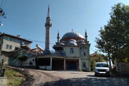 Keles Basak Köyü Orta Mahalle Camii