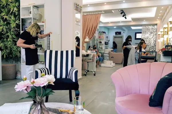 HAYAT KUAFÖR VE GÜZELLİK SALONU - Güzellik Salonu - İzmir Aliağa