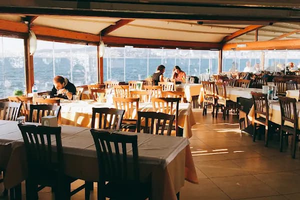 Tiara's Restaurant - Restoran - İstanbul Adalar