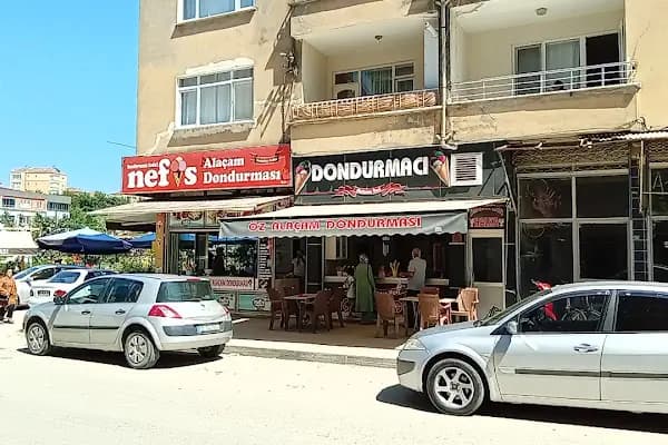 Öz Alaçam Dondurma - Dondurma dükkanı - Samsun 19 Mayıs