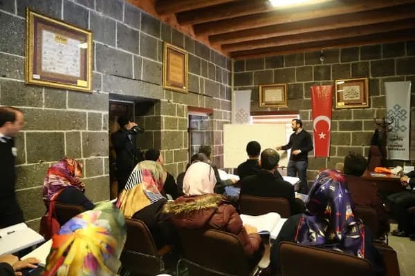 Diyarbakır Yazma Eser Kütüphanesi - Kütüphane - Diyarbakır Bağlar