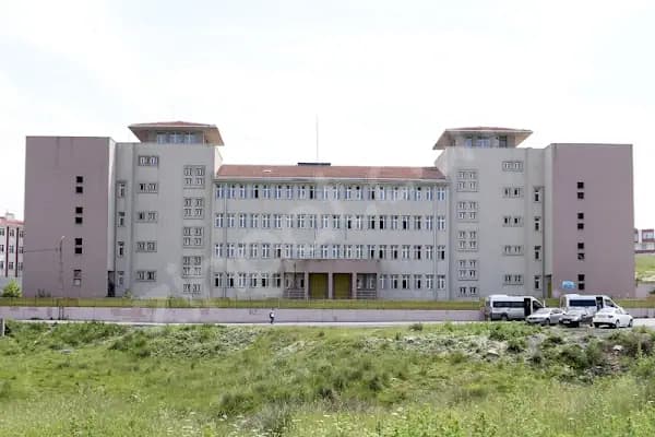 Yunus Emre İmam Hatip Ortaokulu / Ortaokulu - Okul - İstanbul Arnavutköy