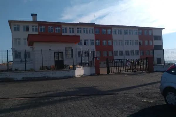 Ümmü Gülsüm Kız Anadolu İmam Hatip Lisesi - Okul - Şanlıurfa Halfeti
