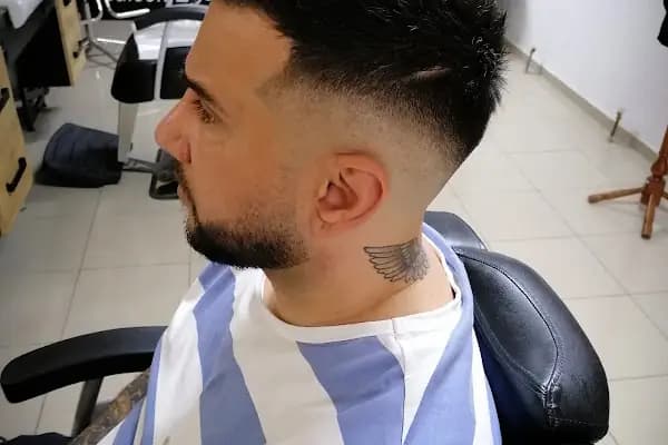 SALON EGEMEN( Salon HAN ) - Berber Dükkanı - Balıkesir Altıeylül