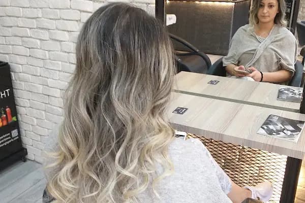 Lounge Paris Bayan Kuaförü - Kuaför - İstanbul Bağcılar