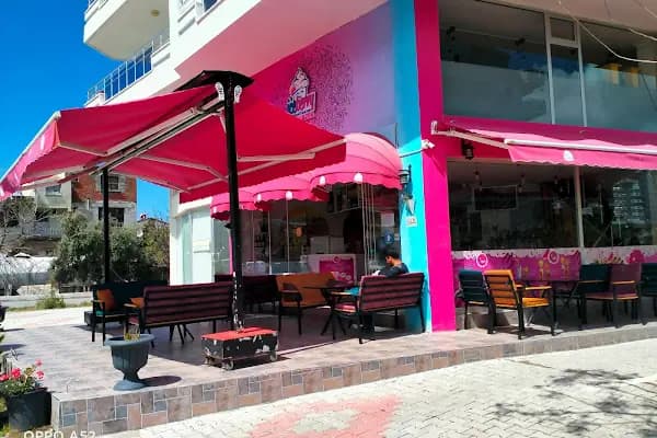 Iceberry Natural Frozen Yogurt - Kafe - Antalya Gazipaşa