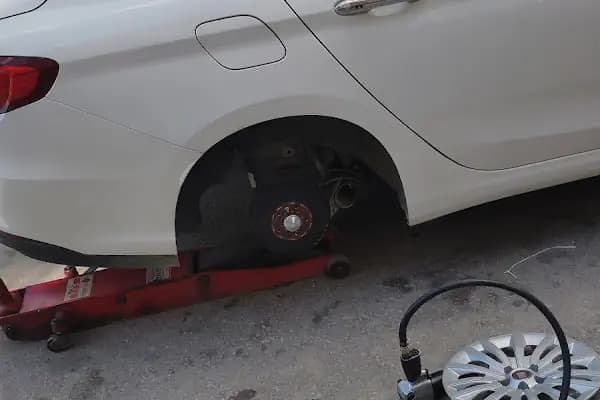Gülçelik Oto Lastik - Oto Lastik Dükkanı - Antalya Döşemealtı