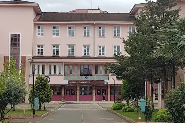 Trabzon Akçaabat Güzel Sanatlar Lisesi - Okul - Trabzon Akçaabat