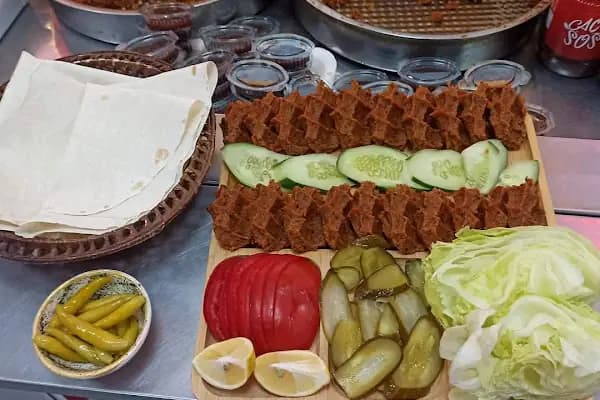 Mekan 63 çigköfte feast food - Yiyecek Temini ve İkram Hizmeti - İzmir Karabağlar