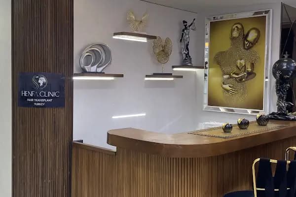Henfa Clinic - Hair Transplant - Saç Yenileme Hizmeti - İstanbul Ümraniye