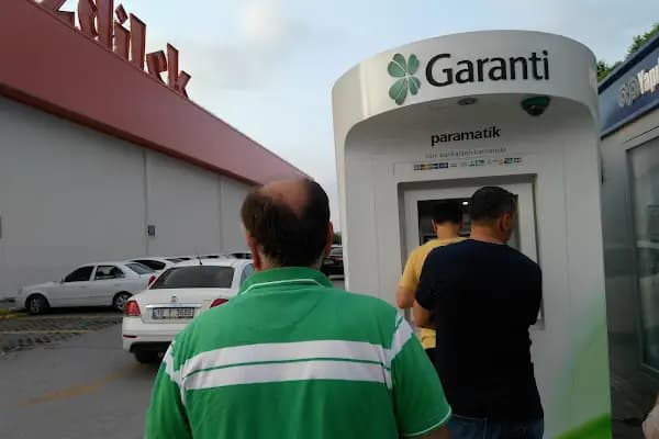 Garanti İnegöl Özdilek Paramatiği - Banka - Bursa Gürsu