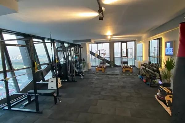 Fit House Training Studio - Spor salonu - İstanbul Beyoğlu