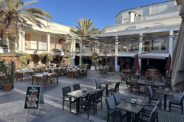 Caffè Nero - Kahve dükkanı - Muğla Bodrum