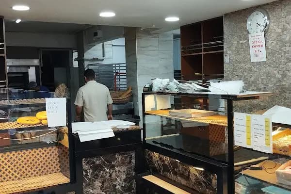 Tatsan Unlu Mamüller - Fırın - İstanbul Bağcılar