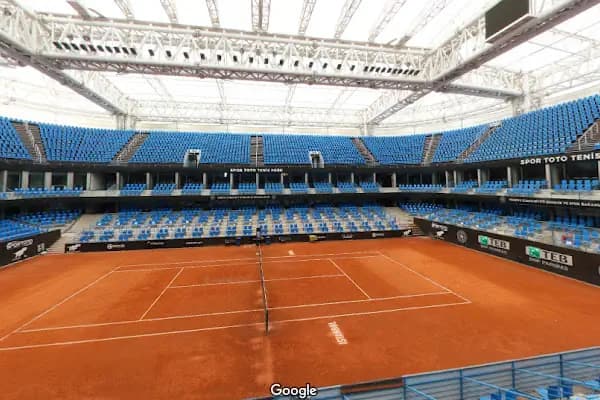 Spor Toto Tenis Park - Tenis Kortu - İstanbul Esenyurt