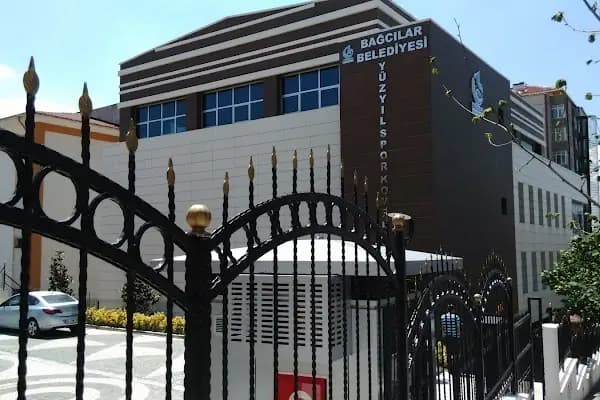Yüzyıl Spor Kompleksi - Spor kompleksi - İstanbul Adalar