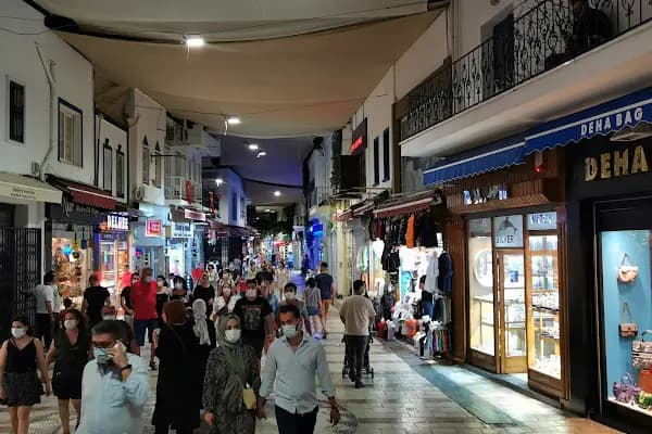 GRAND BAZAAR - Giyim mağazası - Muğla Bodrum