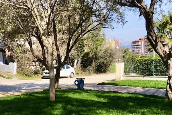 Ardıçlı Parkı - Park - İzmir Gaziemir