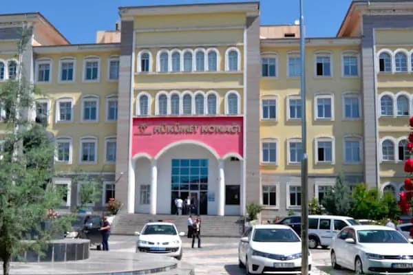 Bismil İlçe Milli Eğitim Müdürlüğü - Okul - Diyarbakır Yenişehir