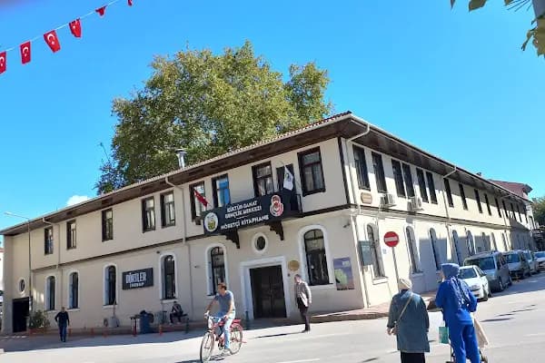 İnegöl Kültür Sanat Gençlik Merkezi - Okul - Bursa Kestel