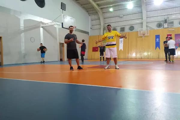 Kocaeli Büyükşehir Vezirçiftliği Kapalı Spor Salonu - Spor salonu - Kocaeli Başiskele