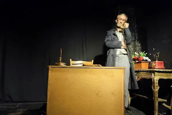 Özel Tiyatrolar - Tiyatro Sahnesi - İstanbul Şişli