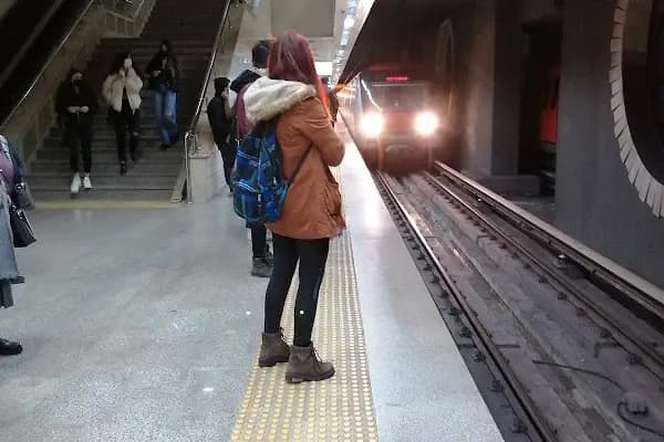 Milli Kütüphane - Metro İstasyonu - Ankara Çankaya