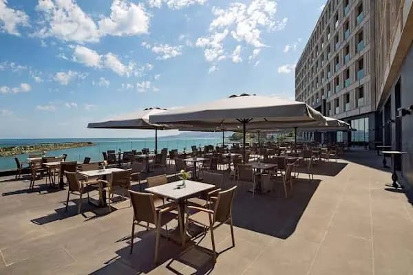 DoubleTree by Hilton Trabzon - Otel - Trabzon Akçaabat