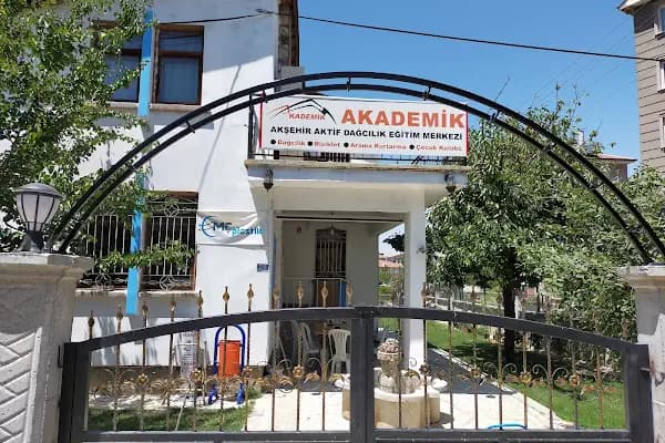 AKADEMİK Dağcılık - Dağ Evi - Konya Selçuklu