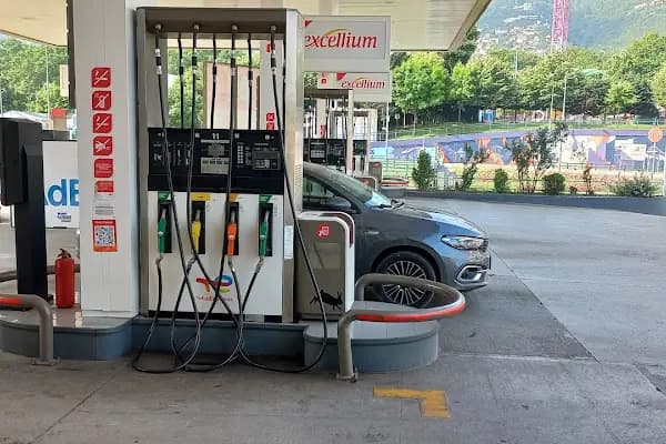 Total - Simpet Akaryakıt - Benzin İstasyonu - Bursa Kestel
