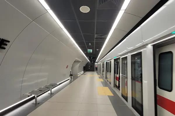 Arnavutköy Hastane - Metro İstasyonu - İstanbul Bakırköy