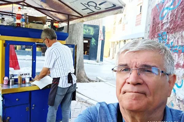 Atom Kokereç Kenan Aconun Yeri - Gıda Pazarı - İzmir Karabağlar