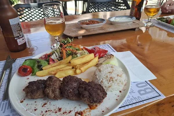 Le Chevy Restaurant - Restoran - Antalya Alanya