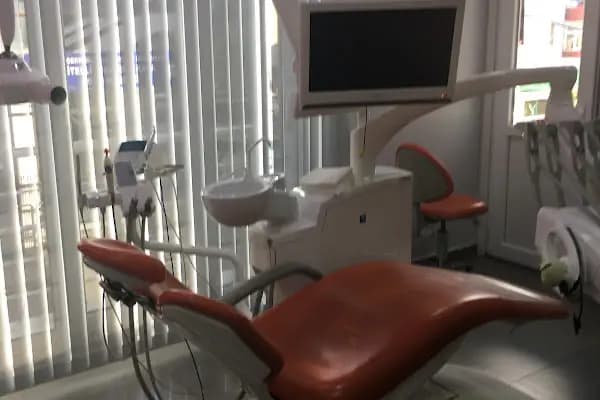Diş Hekimi Can BERBER - Doktor - İstanbul Küçükçekmece