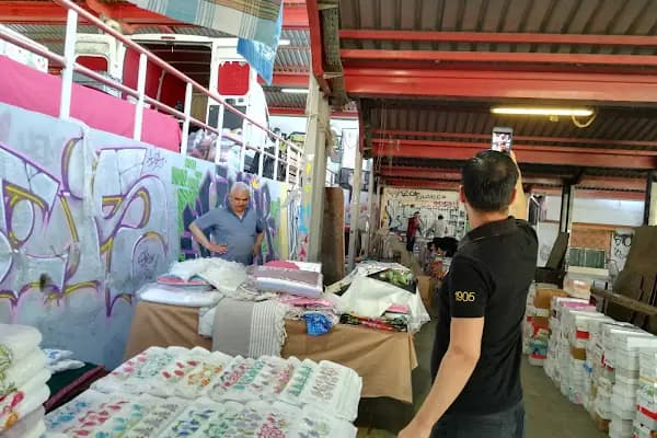 Alpaslan Pazar Yeri - Pazar - İzmir Karabağlar
