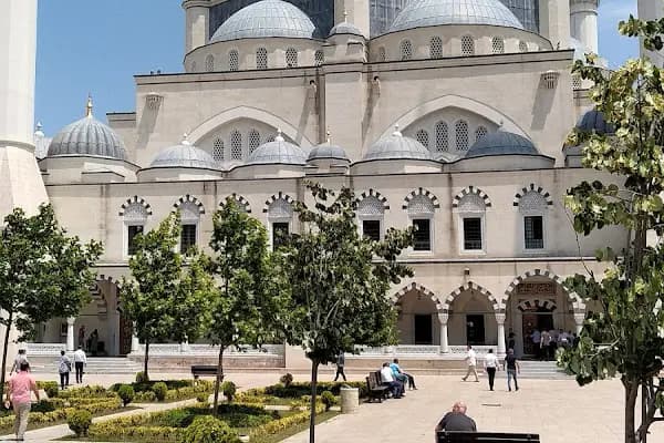 Ataşehir Mimar Sinan Camii - Okul - İstanbul Ataşehir