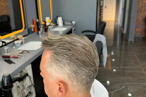 By Yaşar Kuvvetli Bodrum - Berber / Barber - Berber Dükkanı - Muğla Bodrum