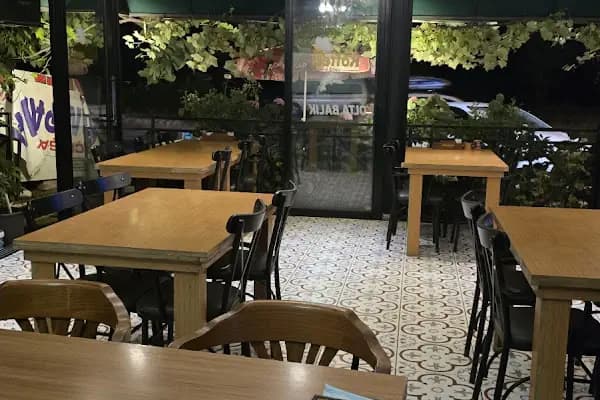 Cihangir Köfte Balık Haşlama - Aile restoranı - Trabzon Akçaabat