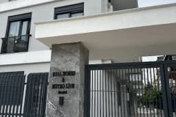 Real Homes Lara