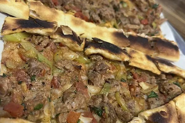 Zümrüt Pide Ve Lahmacun Salonu - Pideci - Sakarya Adapazarı