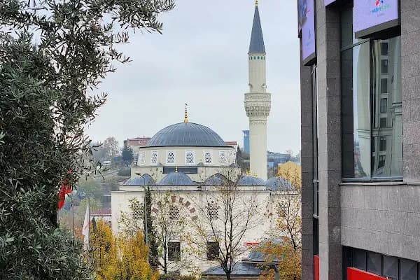 T.C. Ataşehir Müftülüğu Selman-ı Fârisi Camii - Cami - İstanbul Ataşehir
