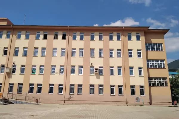 Çınar İlkokulu - Okul - Bursa Gemlik