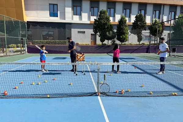 Korte Tenis Akademisi - Tenis Kulübü - İstanbul Küçükçekmece