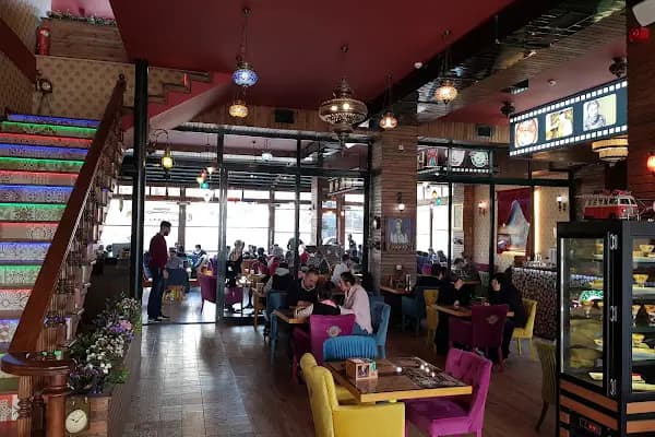 Yeşilçam Kahve Evi Bagcılar - Kahve dükkanı - İstanbul Bağcılar