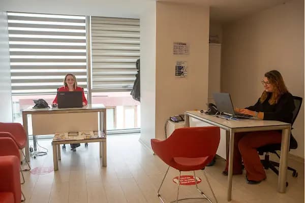Just English Dil Okulları - İngilizce Kursu Bursa-Fsm Bulvarı - İngilizce Dil Okulu - Bursa Yıldırım