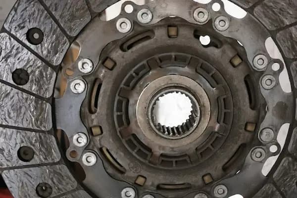 Oto Yıldız Teknik - Dalaman Volkswagen ve Mercedes-Benz Özel Servisi - Araç Bakım ve Onarımı - Muğla Bodrum