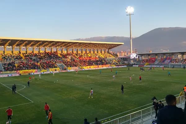 Stadyum - Metro İstasyonu - İzmir Bornova
