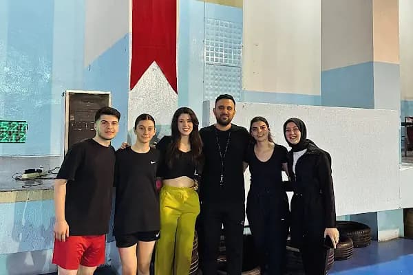 Pomem Pmyo Bekçilik Jandarma Astsubay Parkur Hazırlık Kursu İzmir - Spor salonu - İzmir Buca